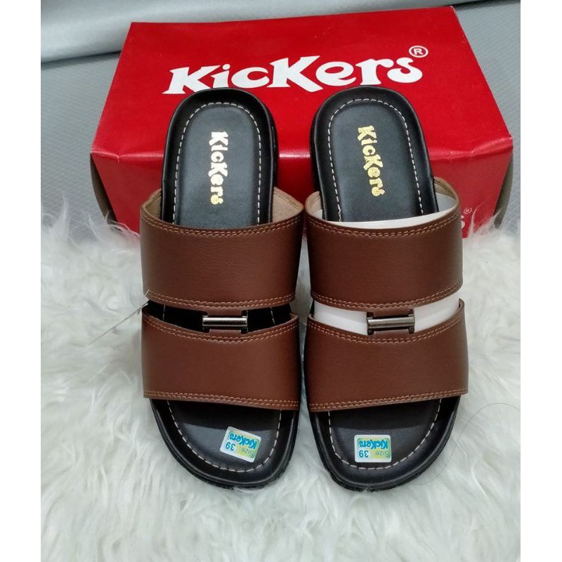 SANDAL SLOP PRIA KICKERS BERKWALITAS BEST SELLER (Selop Kait)