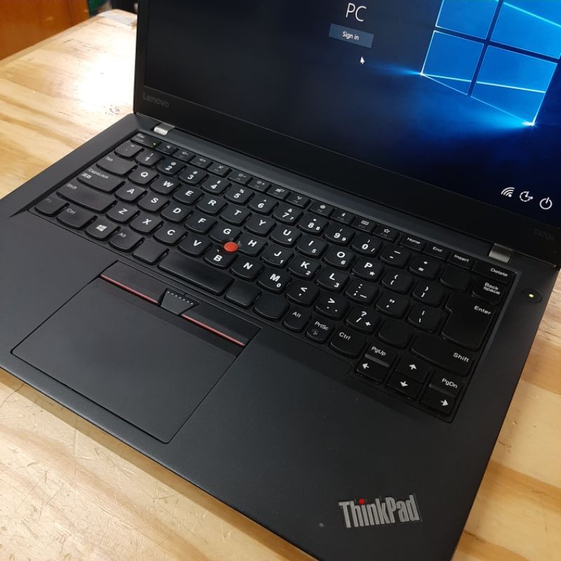 Laptop Core i7 Lenovo Thinkpad T470s 7th Gen SSD NVMe Original