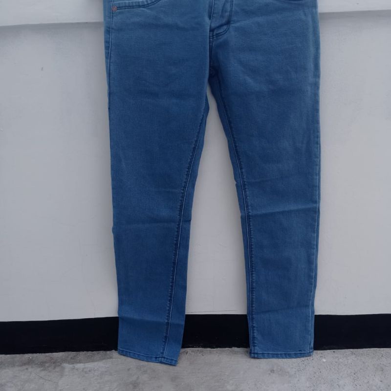 Mavia Pants - Celana Jeans Panjang Pria Standar Regular Skinny Semi Slimfit Cwo Murah Ukuran 27 - 38 Bahan Distro Keren Denim Streetch Original Premium S M L XL Terbaru