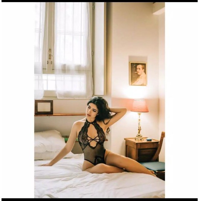 Lingerie - Pakaian Dalam - NIPPLETS Lyon Bodysuit Size M