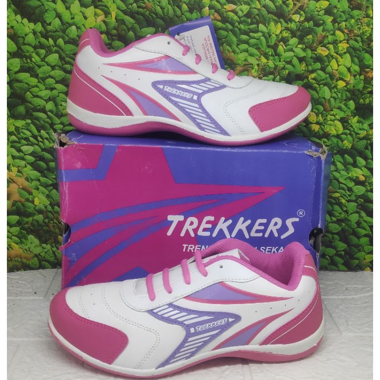 SEPATU TREKKER CEWEK Size 37-40 buat olahraga,,gaya,,kerja juga sehari-hari harga murah