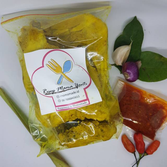 

Ayam Bumbu Rempah Frozen momsmade.id