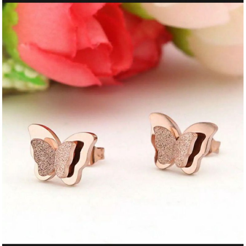 anting titanium wanita kupu kupu