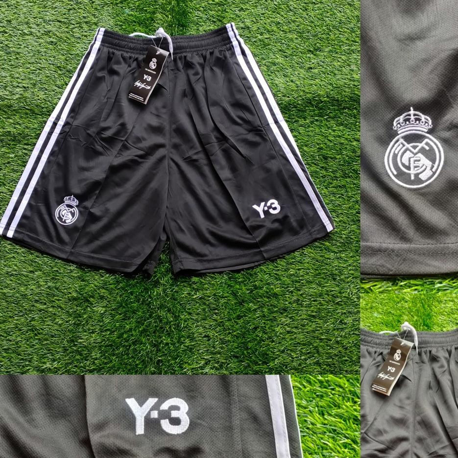 Oke Price.. Setelan Jersey Real Madrid 4th Y3 Hitam 2022 Grade Ori Import Baju Sepak Bola Fullset Sa
