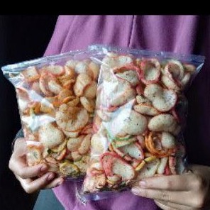 

KERIPIK KRUPUK SEBLAK PEDAS pack kemasan 1/4KG dan 1/2KG