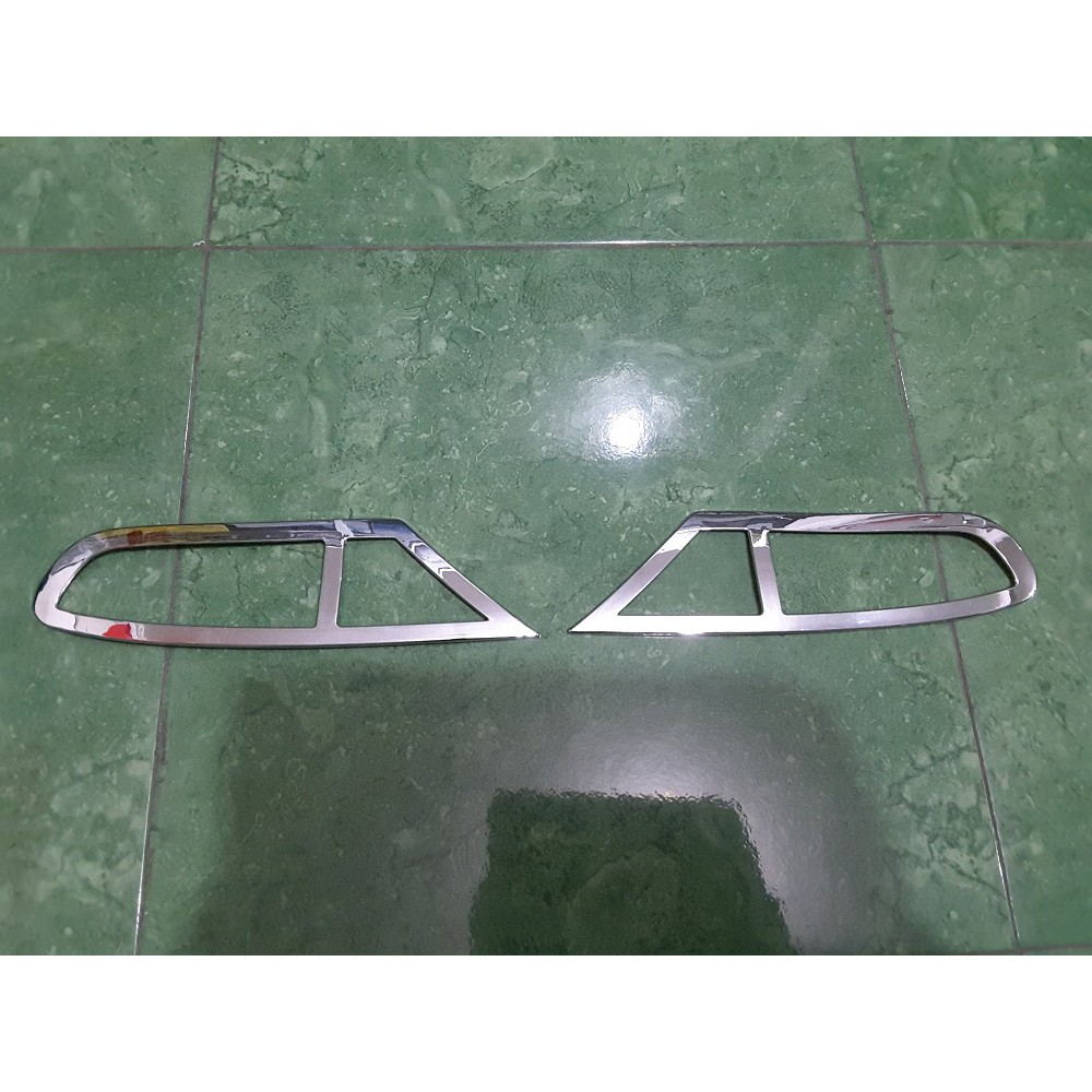 Ring Reflektor Bumper Belakang PAJERO Sport Lama