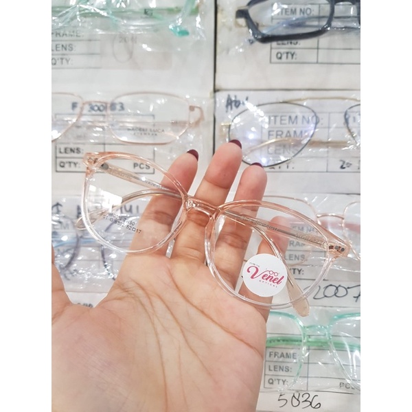 KACAMATA ANTI RADIASI KODE 8202