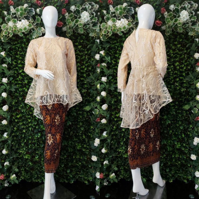 TUNIK KEBAYA WISUDA/KEBAYA PESTA MODERN/KEBAYA LESTI