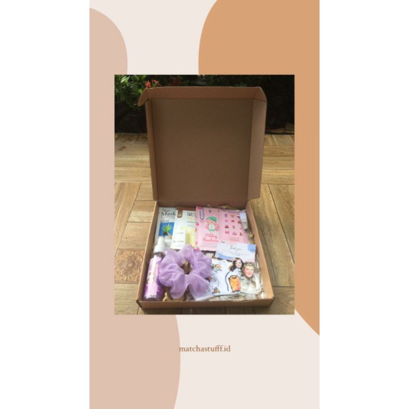 

GIFTBOX FREE GREETING CARD DAN STICKER