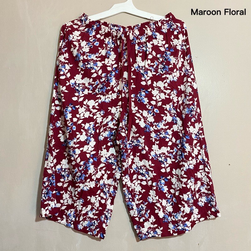 Uniglo Relaco Pants 3/4 - Celana Kulot Wanita-5