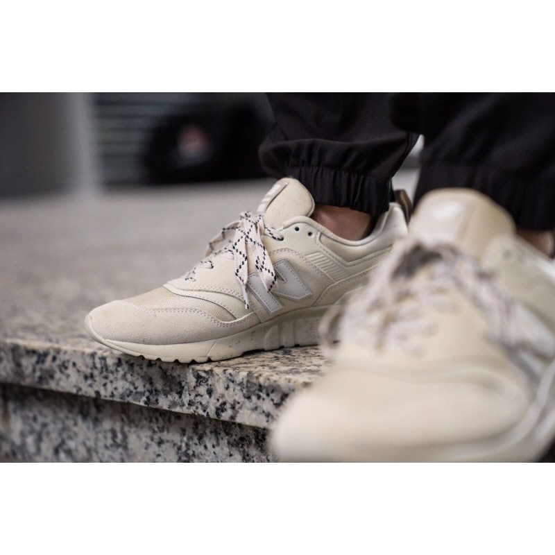 new balance cm997hcz