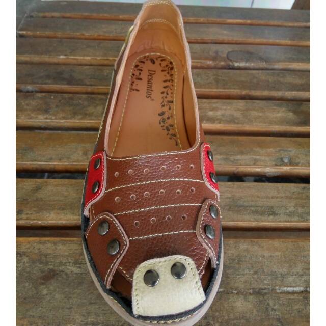 Sepatu wanita desantos