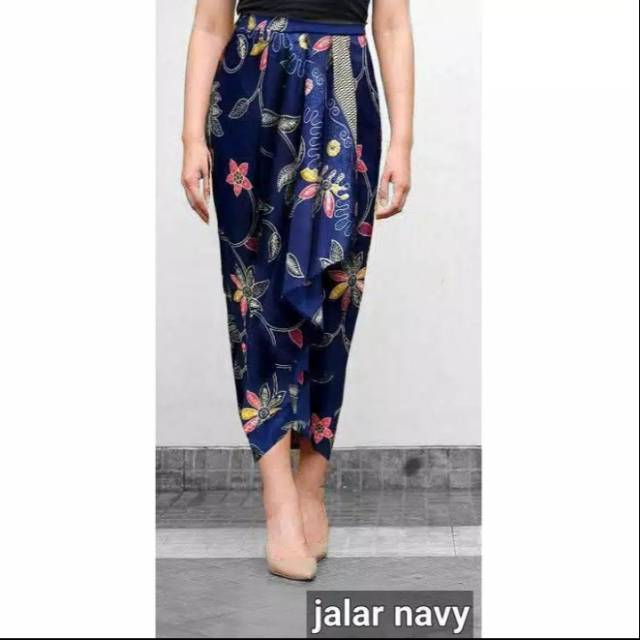 Rok lipit batik
