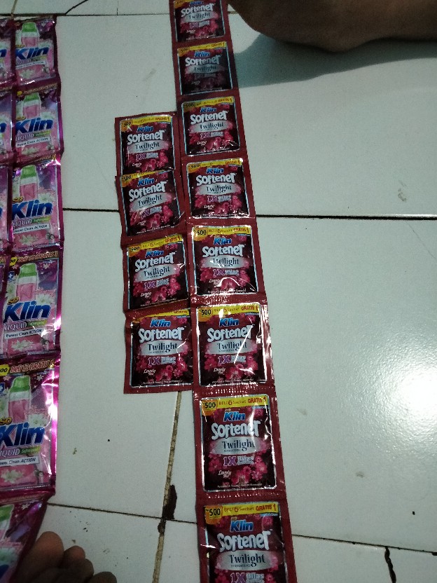 Soklin Softener Satu Renceng Isi 14 Sachet