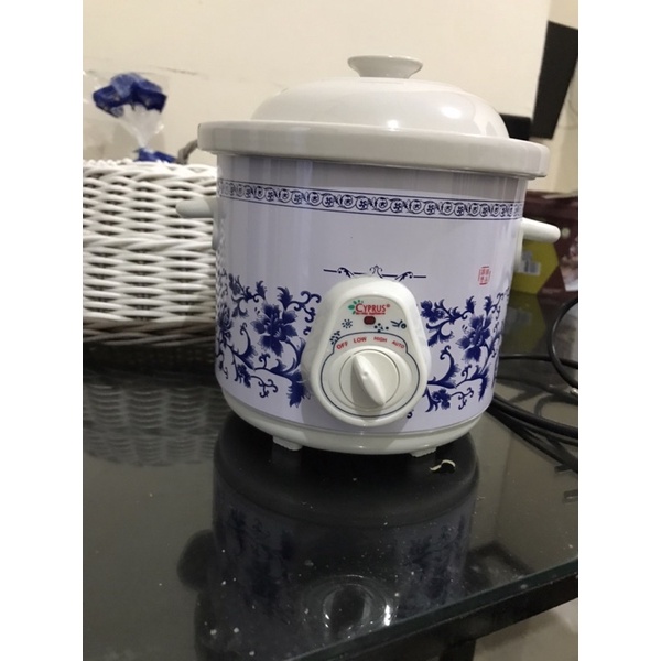 preloved slow cooker cyprus 1.5 Liter SC0066