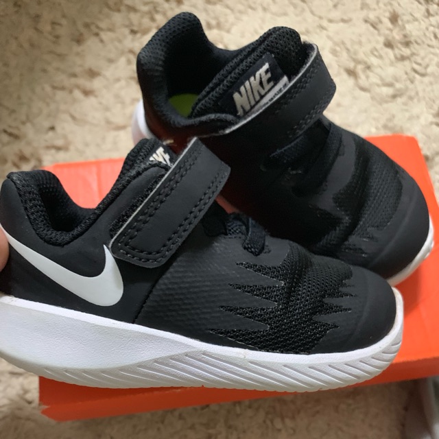 Sepatu Nike Original for Kids preloved size 22/insole 11cm