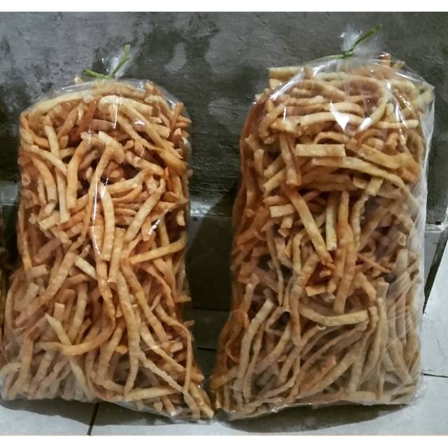 

Jajanan khas Lombok gurih renyah enak murah berat 500 gr