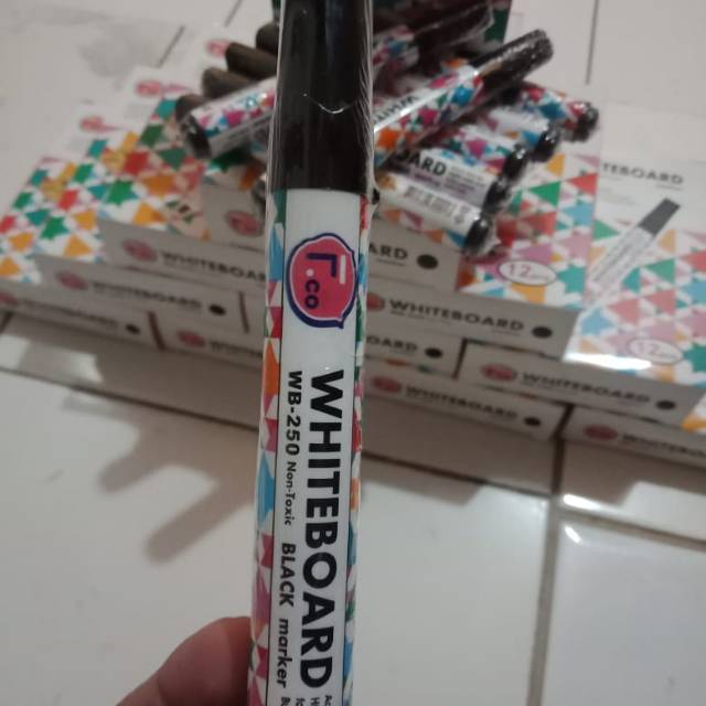 

WhiteBoard black marker