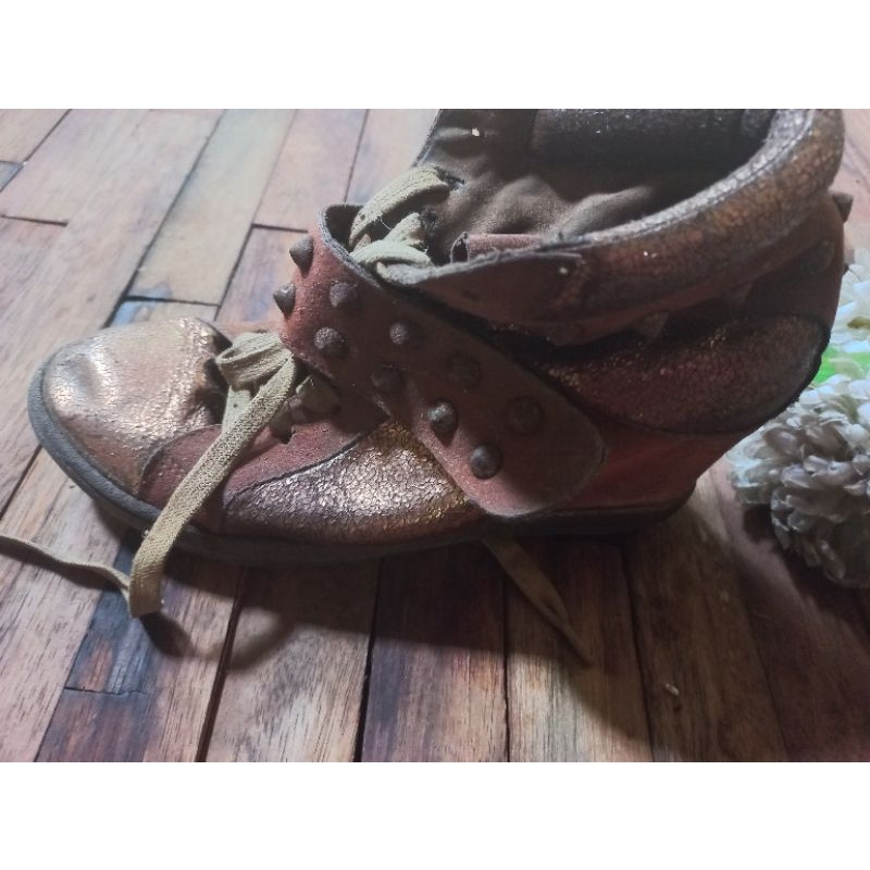 preloved sepatu gosh