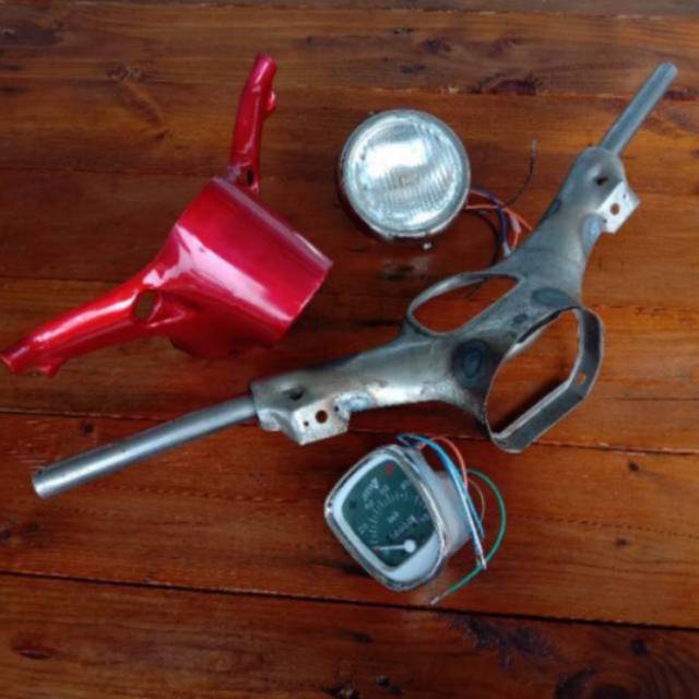 kepala c70 - paket c70 - lampu c70 - headlamp c70 - speedometer c70 - batok c70 - stang c70