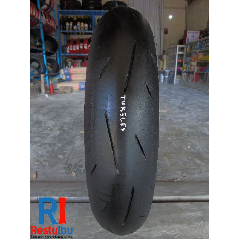 Ban Tubeles Dunlop Sportmax Alpha 13 SP 110/70R17 (110/70-17)