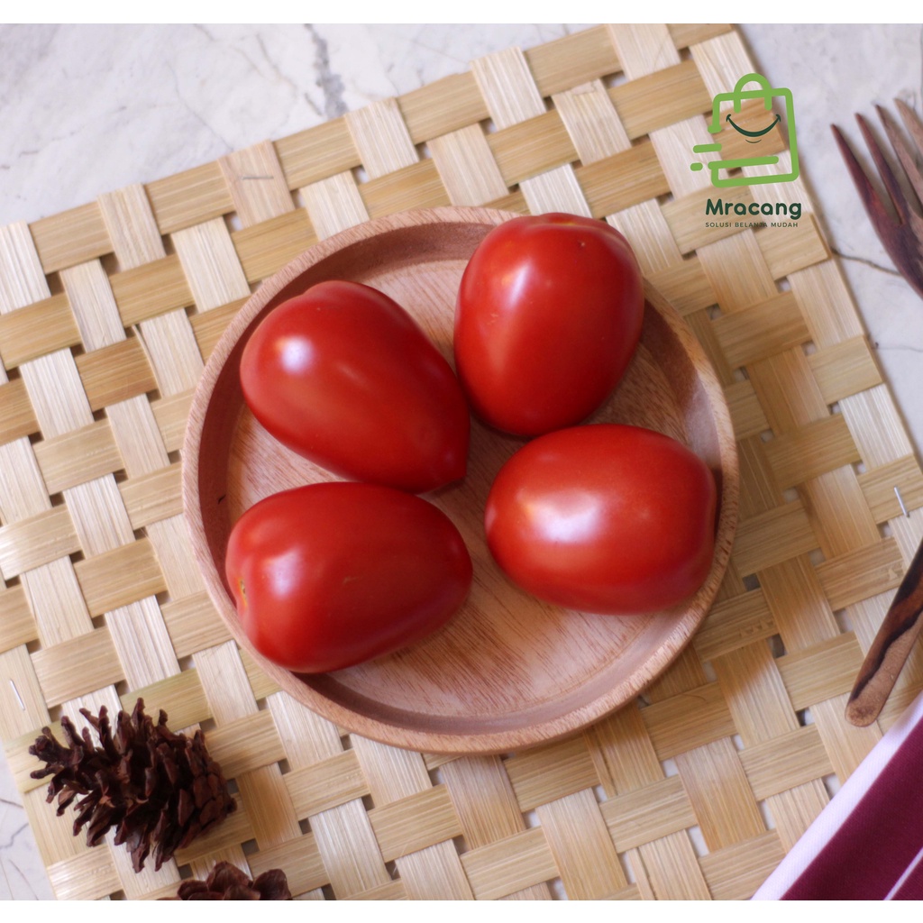 

TOMAT LOKAL / BERAT 500gram / SAYUR SAYURAN SEGAR