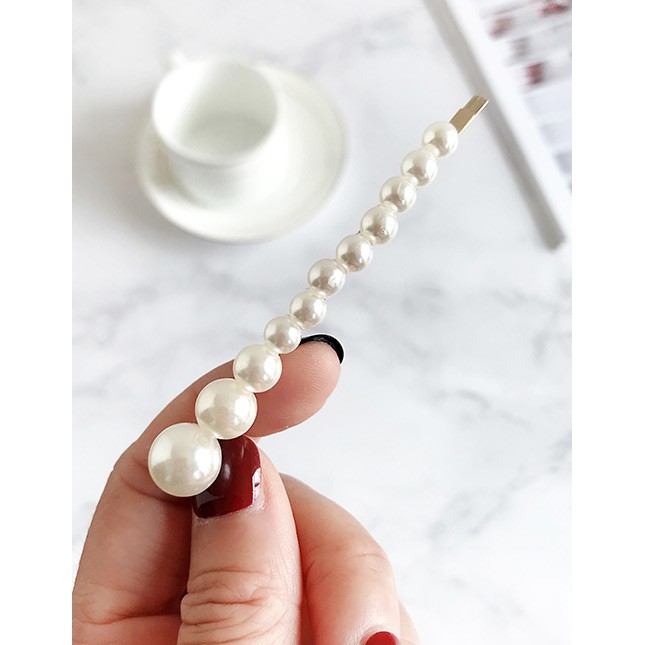 LRC Jepit Rambut Fashion White Alloy Pearl Hair Clip Five-piece F50051