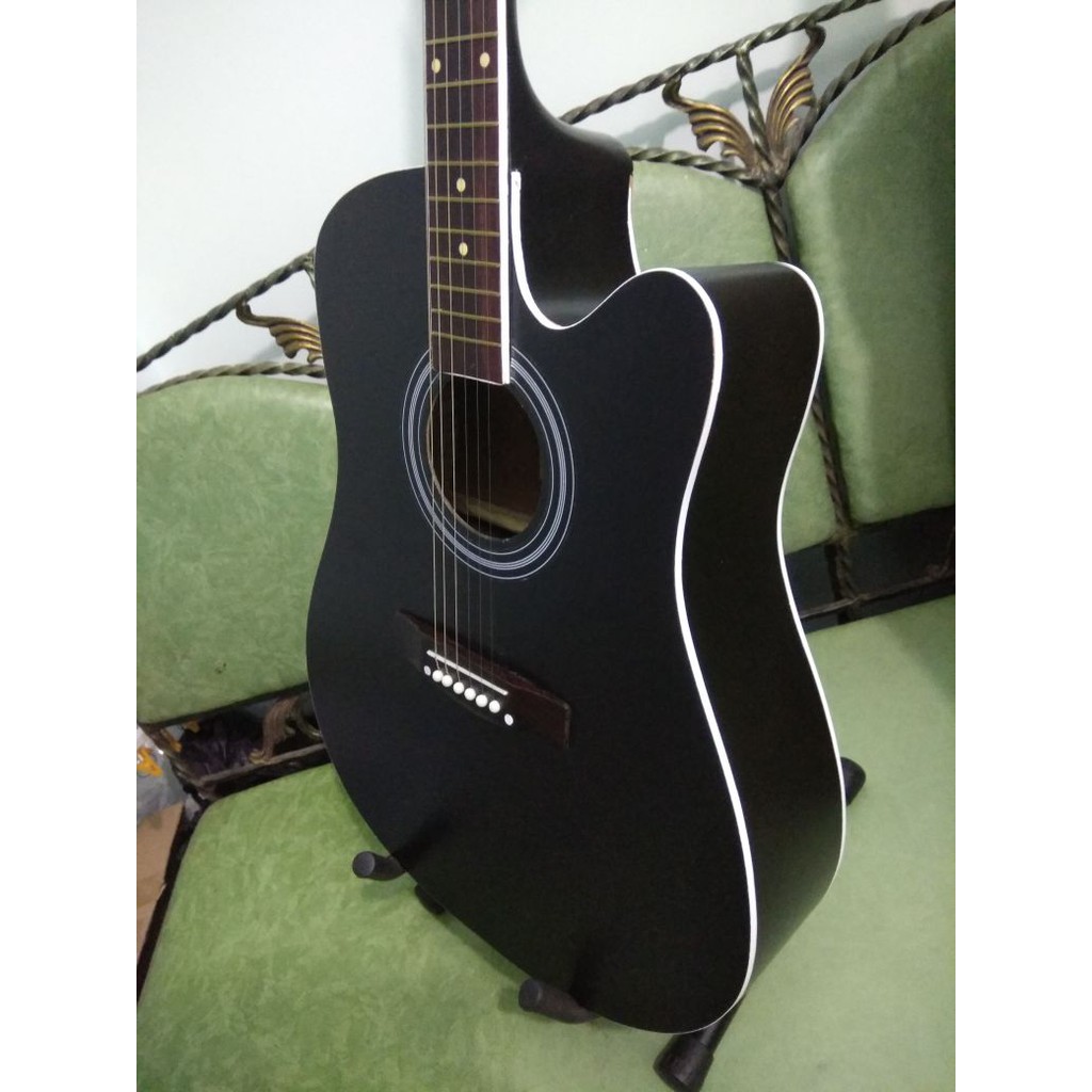 Gitar Akustik Jumbo Merk Yamaha Warna Hitam Black Doff Trusrod Sunkay Senar String Jakarta Murah