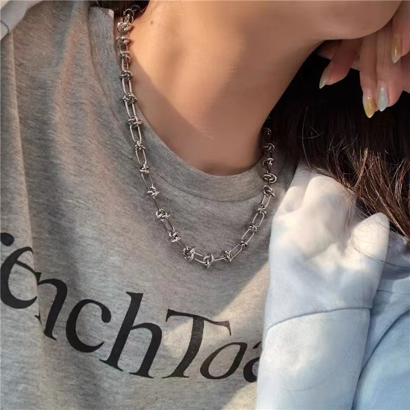 Kalung Gaya Fashion Eropa Amerika Kalung Trendi Kalung Pasangan Kalung Baja Titanium Tahan Air Tidak Alergi Hadiah Anti-fading Ready