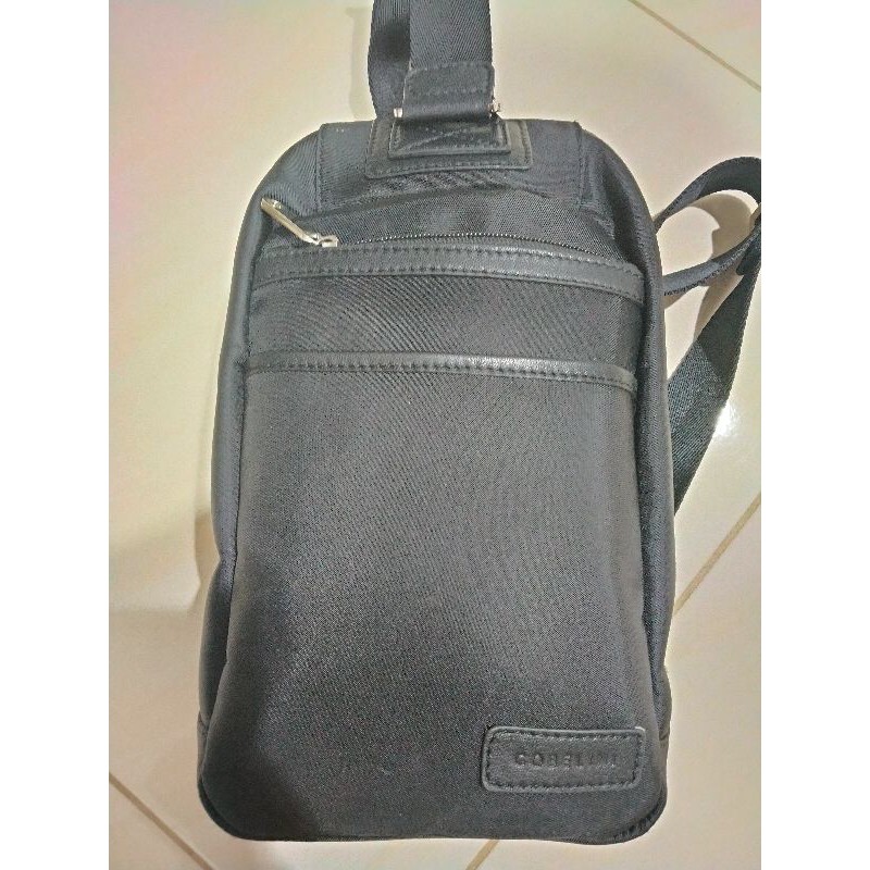 PRELOVED TAS SELEMPANG/BODY BAG GOBELINI PRIA ORIGINAL