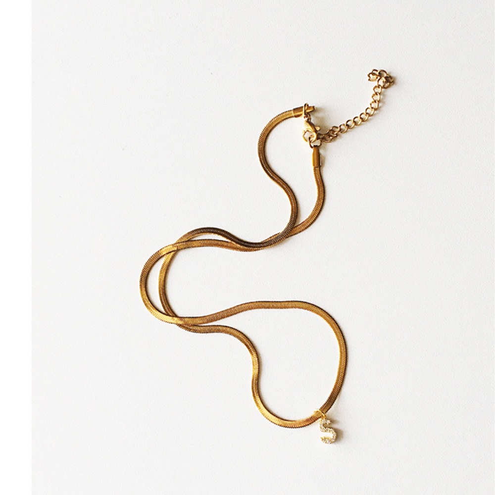 Needway  Personaility Clavicle Choker Geomertic Fashion Jewelry Inlaid Zircon Necklace Women Chain New Punk Crtsyal Pendant Letter