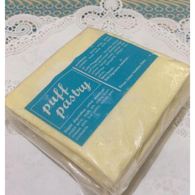 

Puff Pastry 11 x 11 cm (isi 10 lembar)