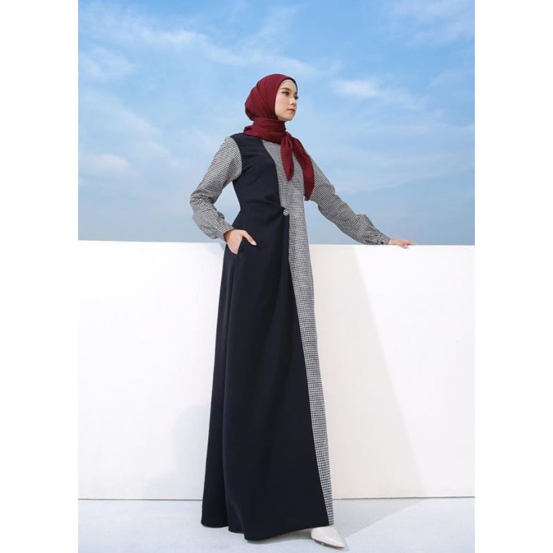 Elijah dress black by HLZB