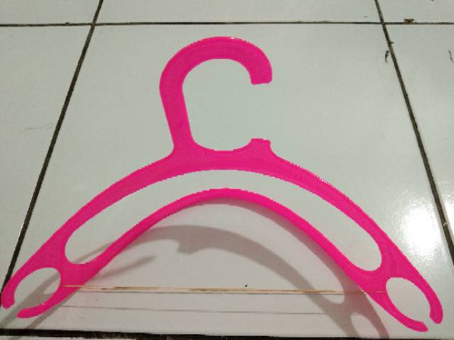 Hanger 17&quot; pink jual perlusin 12bh