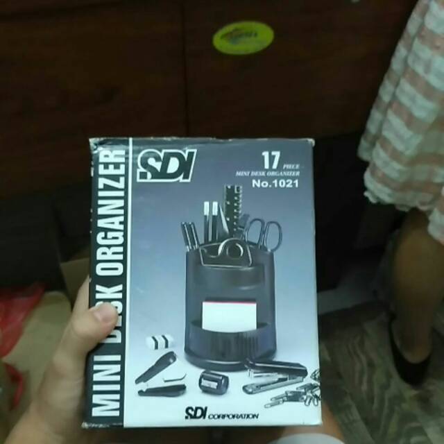 

Tempat bolpen meja sdi set 17 pcs