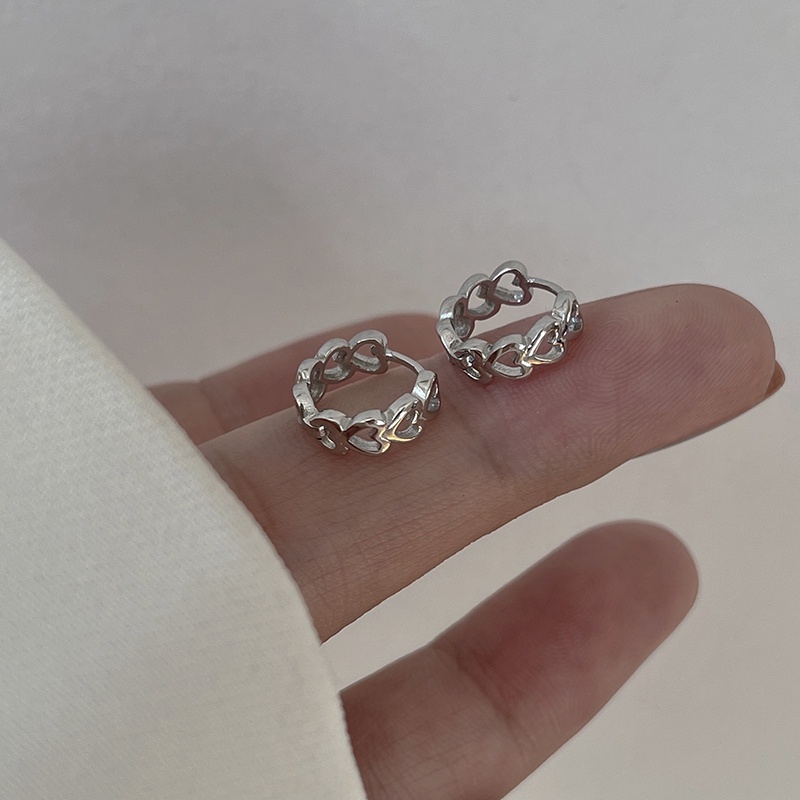 Anting Stud S925 Silver Model Rantai Hati Untuk Wanita