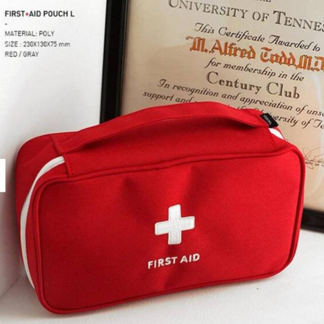 TAS P3K MERAH/KOTAK P3K/TAS OBAT P3K