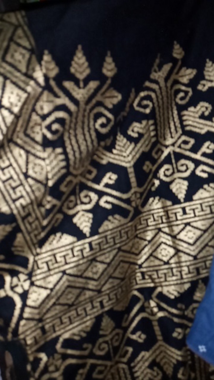 Gurdo Pari Kemeja Batik Pria Reguler Fit Lengan Panjang Modern Ori By Motif Anjanii Silver Gold