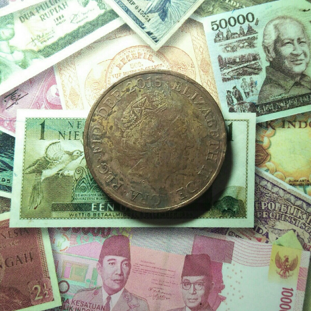 KM 196 - Koin 2 Pence Elizabeth 2 Tahun 2015