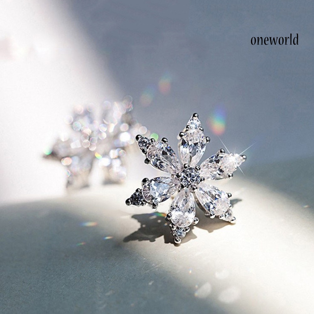 OW# Sweet Women Cubic Zirconia Inlaid Snowflake Ear Stud Earrings Jewelry Xmas Gift