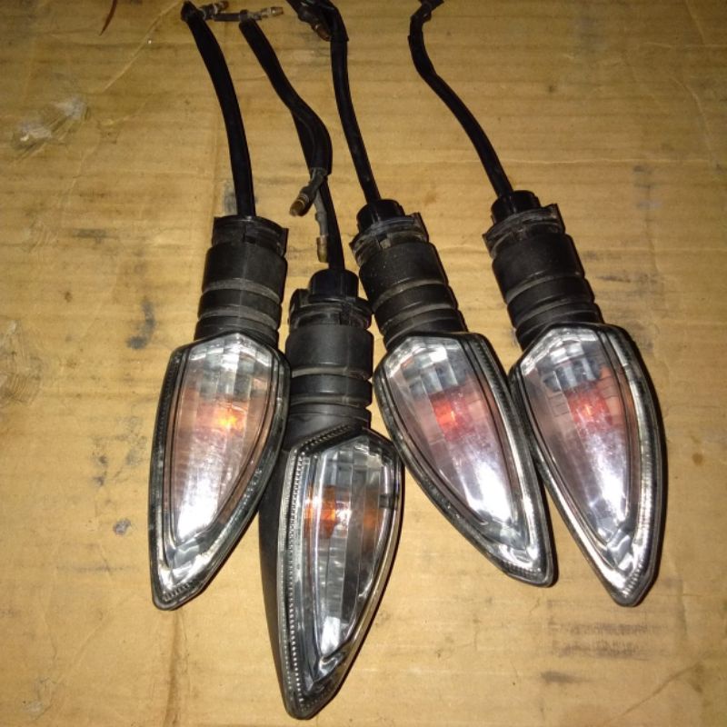 lampu sein Yamaha Vixion new R15 original