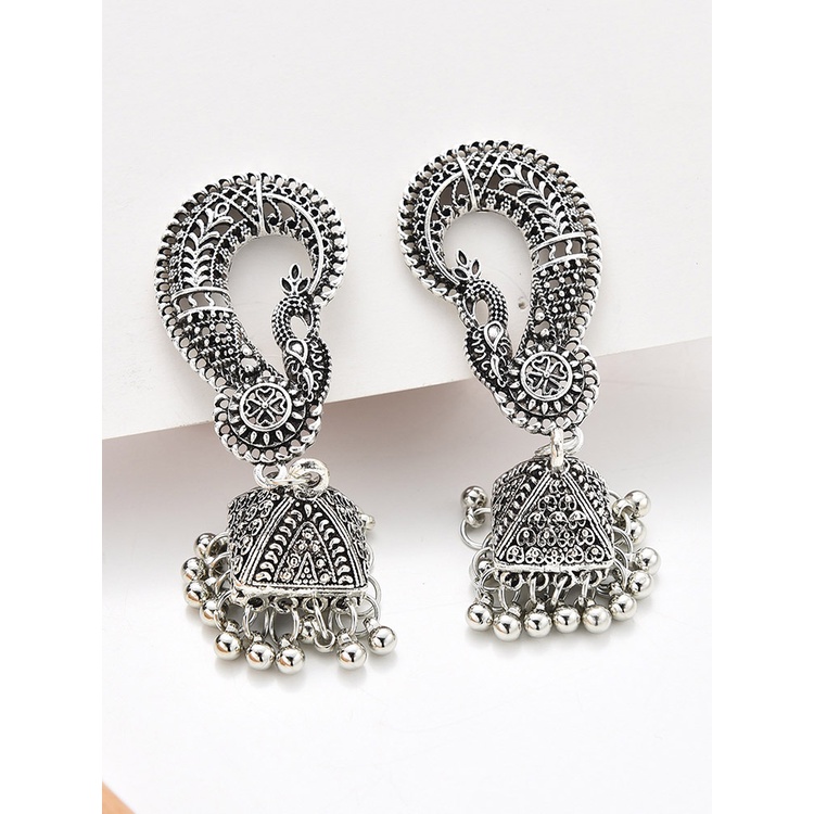 Anting Rumbai Warna Silver Gaya Vintage Bohemian Tibet Untuk Wanita