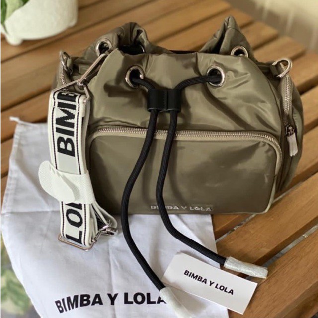 READY STOCK Bimba Y Lola tas selempang authentic parasut bucket crossbody bag bark khaki green hijau