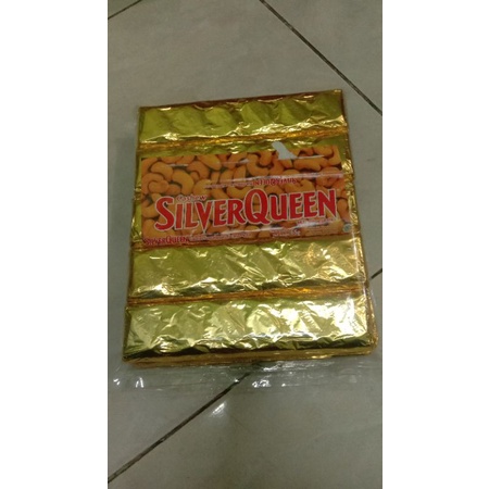

Coklat Silverqueen 700gram isi 10pcs