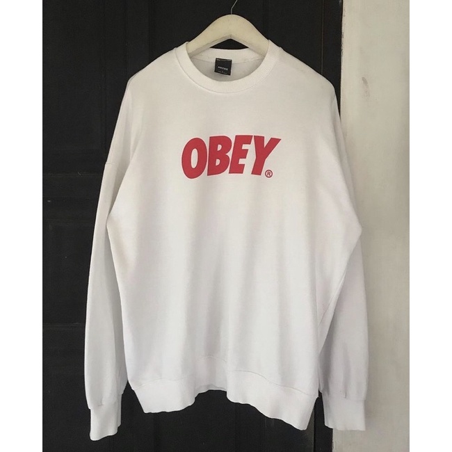 Crewneck obey