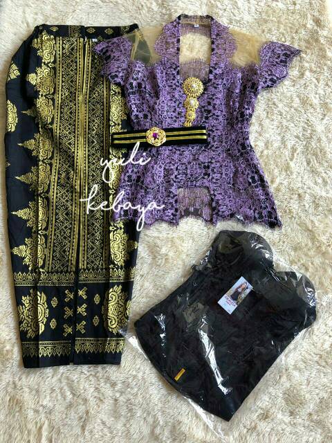 Paket Lengkap Set Kebaya Bali Modern