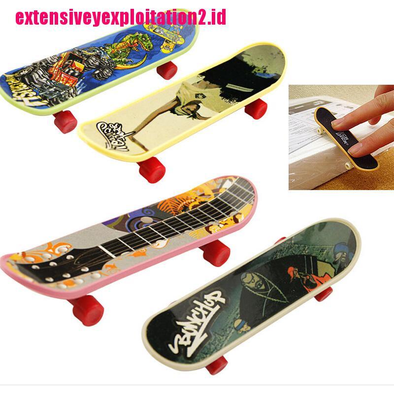 &lt; E2id &amp; &gt; 1pc Mainan Skateboard Jari Mini 3.7 &quot;Untuk Anak Laki-Laki / Perempuan