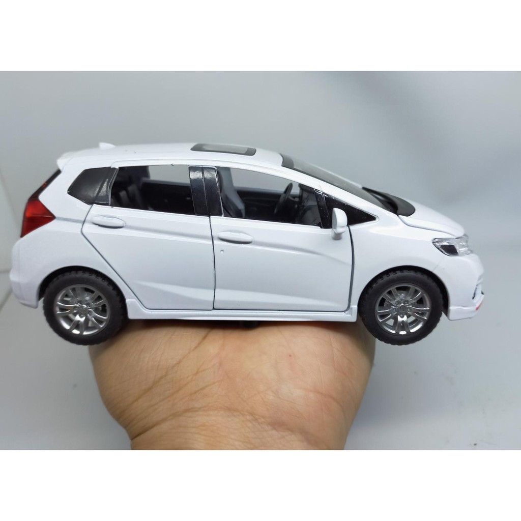 MOBIL DIECAST HONDA JAZZ FITT