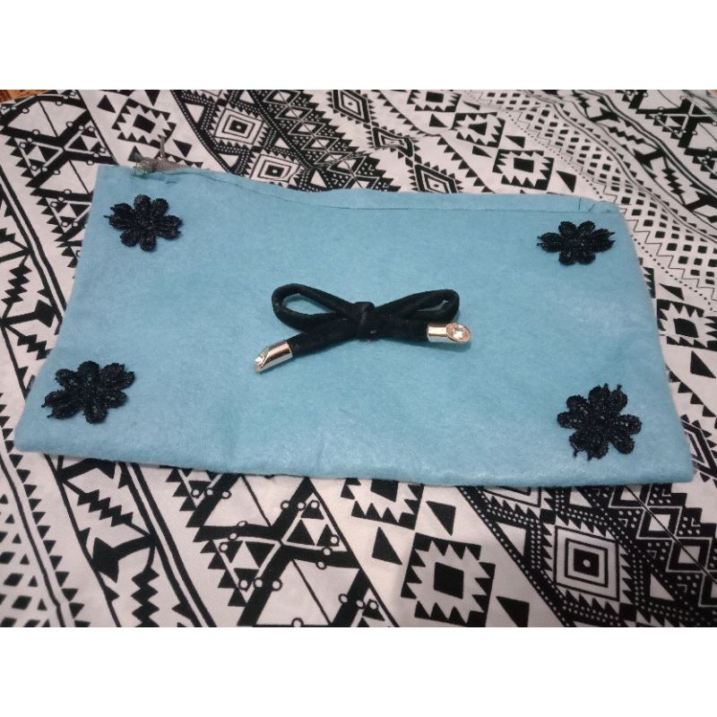 

kotak pensil kain flanel