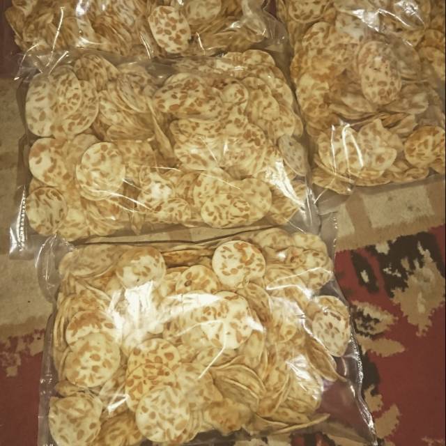 

Kerupuk tempe